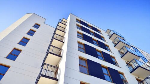 Mult mai multe tranzactii imobiliare in februarie fata de ianuarie