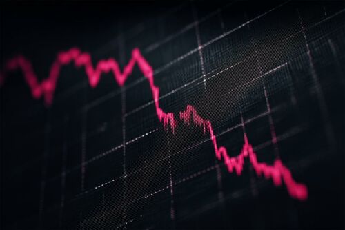 Scade dramatic increderea in economie